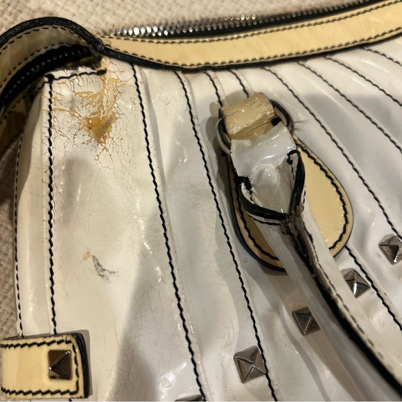 Valentino Garavani  White Studded Bag 1000% - Picture 8 of 11